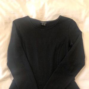 Long sleeve black top.